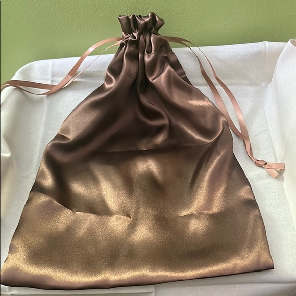 🆕 Elegant Brown Satin Women's Purse-Wallet Dust Bag - Picture 3 of 7